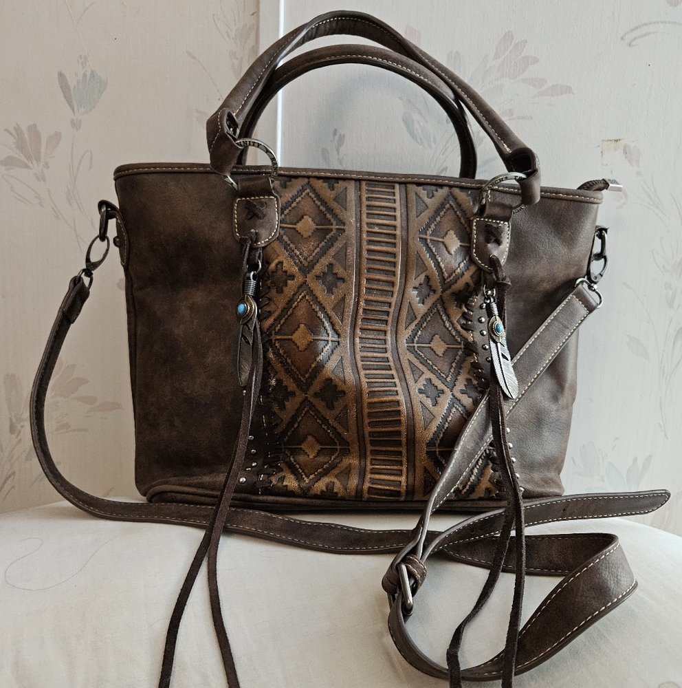 HOST PICK!Trinity Ranch Genuine Cowhide Fringe Concealed Carry Purse with wallet
